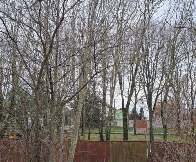 Stavebný pozemok 2.720 m2, šírka 20 m, LOK, Cena DOHODOU (SM–898)  
