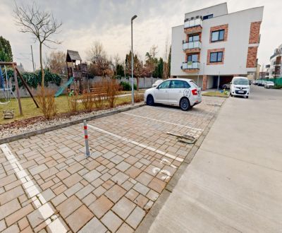 Parkovacie miesto Ružinov – Na piesku, uzavretý areál, investícia