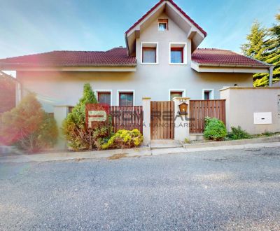 Viacgeneračný RD pod lesom v Borinke | 3 samostatné byty | Ideálny na 