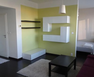 1,5 izb. byt, Záporožská ul., Petržalka, 3.p./7