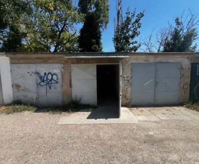 Ponúkame na predaj garáž, Vyhnianska cesta, Bratislava - Nové Mesto.
