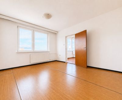 Na predaj 2 izbový byt v pôvodnom stave, ul. Saratovská, Trenčín