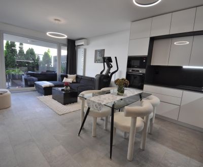 Štýlový 3i byt s unikátnou 116 m² terasou a výhľadom - Koliba
