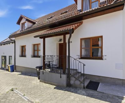 I Radový 4- izb. rodinný dom v starej časti Rače na Alstrovej