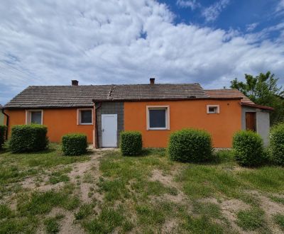 3 – IZB. RD S POTENCIÁLOM ROZŠÍRENIA, POZEMOK 594 m², HURBANOVA, KÚTY