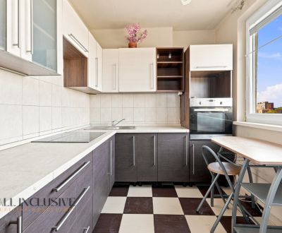 Na predaj 2-izbový byt s balkónom a pivnicou, Štúrovo