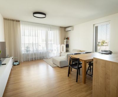 ELEGANTNÉ RODINNÉ BÝVANIE V ZÁHORSKEJ BYSTRICI | 87 M² + LOGGIA