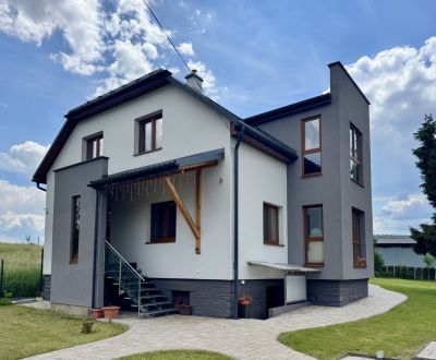 Veľký rodinný dom na rozsiahlom pozemku v obci Zborov okr. Bardejov 