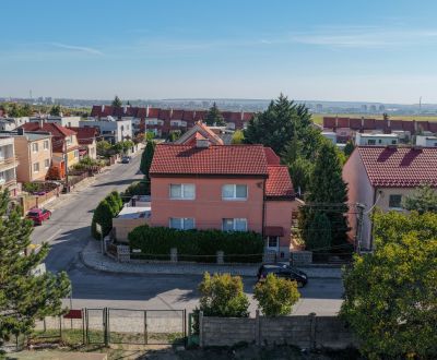 5i RODINNÝ DOM NA PREDAJ, POZEMOK 390 m2 - LIMBACH