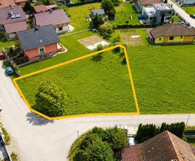 IBA U NÁS! Stav. pozemok 904 m2, Trenčín - Záblati