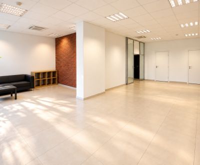 Obchodný priestor na prenájom, 90 m², Šumavská ulica, BA – Ružinov,