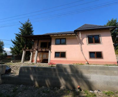 Predaj! Rozostavaný rodinný dom s veľkým potenciálom – Jakubovany