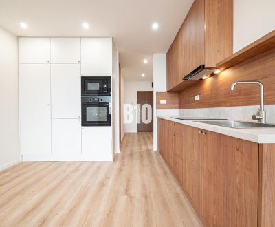 REZERVOVANÉ_  3 izb. byt s 2x balkónom, Nitra - Chrenová