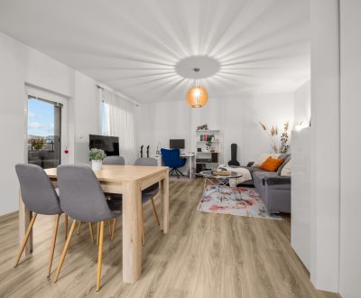 1.BCR | PRIESTRANNÝ 2-IZB. APARTMÁN V MAMAPAPA, PIVNICA, PARKING