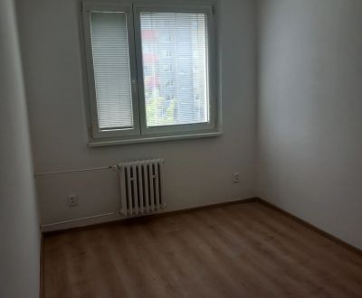4-izb. byt, Sekurisova, Dúbravka, 3.p./4 s výťahom
