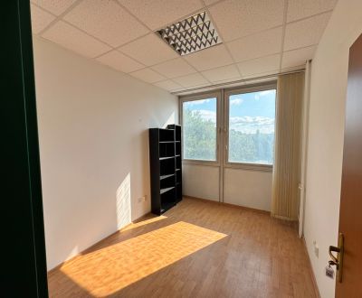 100 Euro vrátane energii a internetu: Kancelária 9,7 m2 na Tomášikovej