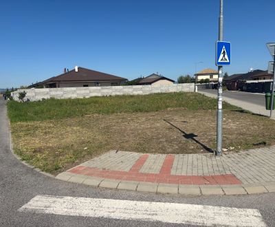Predá stavebný pozemok v Moste pri BA