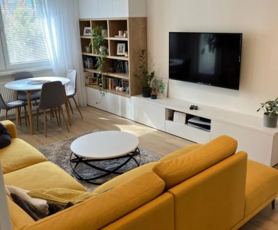 Prenájom pekný 3 izbový byt, ulica Staré záhrady,Bratislava II-Ružinov