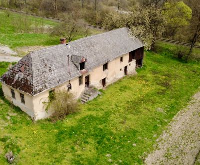 PREDAJ, pozemok s rodinným domom, Hankovce, okres Humenné