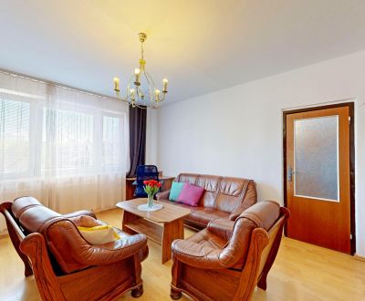 Svetlý 3-izbový byt s balkónom, samostatné izby – Ľanová ulica
