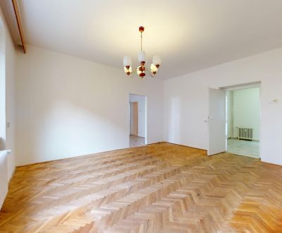 Na predaj 2,5 izbový byt v pôvodnom stave, 79 m2, Pod Sokolice, TN