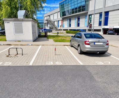 BA/NOVÉ MESTO-Prenájom vonjkašieho parkovacieho státia za rampou-POLUS