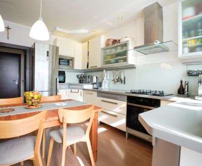 NOVÁ CENA - 3 izbový byt po rekonštrukcii + loggia v Dubnici n/V
