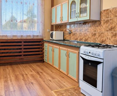 RD s výnimočným pozemkom 2 449 m² v obci Beša – veľký potenciál
