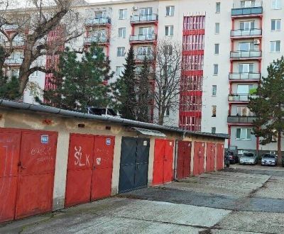 Predaj - Garáž na Haburskej ulici pri Štrkovci