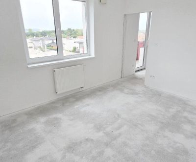 Novostavba - 3- izb. byt s 2 balkónmi a garáž. na ul. Jána Ondruša
