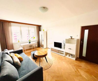 Prenájom pekný 2 izbový byt, Solivarská ulica, Bratislava II. Ružinov