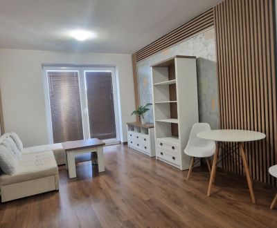 2-IZBOVÝ BYT S VEĽKÝM BALKÓNOM NA PREDAJ