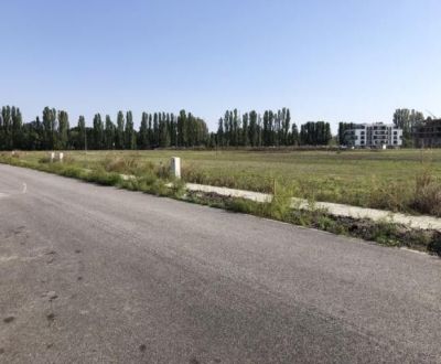 Exkluzívny stavebný pozemok 576 m² – Dunajská Streda, Florida Park