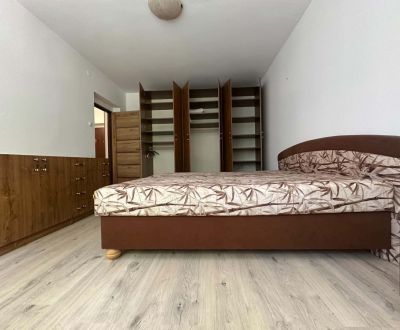 Na prenájom  zariadený 1 izbový byt  na sídlisku západ na ul. Generála