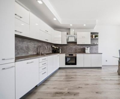 VEĽKÝ 3-IZBOVÝ BYT S VÝMEROU 103 M² V PROJEKTE SLNEČNICE – VILADOMY