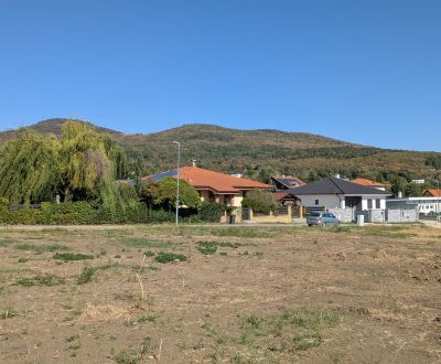 Stavebný pozemok v Štitároch, Pohranická ulica - 4 pozemky k dispozíci