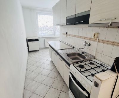 Predaj 2 a pol izb. bytu s balkónom v NZ