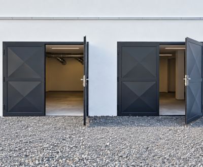 TOP:Nie je to len garáž! 49 m² priestoru s množstvom možností využitia