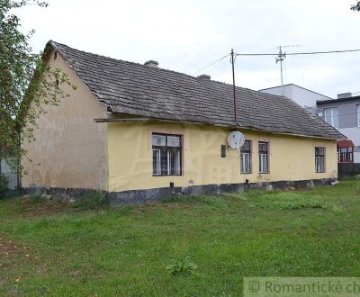 Krásny 27-árový stavebný pozemok so starým domom – Nemcovce