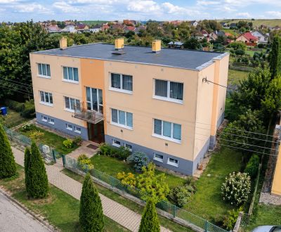 ZAFIR•JEDINEČNÝ 3i BYT SO ZAHRADOU A PIVNICOU , Kľačany