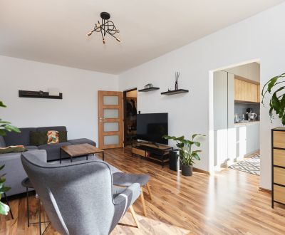 REZERVOVANÝ- PREDAJ-3 IZB.BYT S LOGGIOU-ZARIADENÝ,UL.NARCISOVÁ,KOŠICE