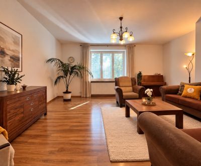 Na predaj veľký 2-izbový byt s balkónom – Banská Bystrica, ČSA