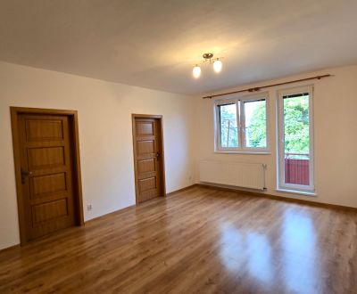 Predaj: 3 izbový Byt 64m2 v Martine Priekope s Balkónom.