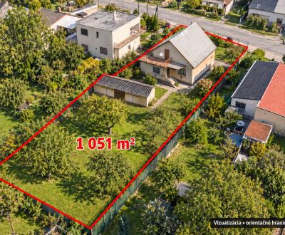 DOM S POTENCIÁLOM A VEĽKOU ZÁHRADOU – PREJTA, POZEMOK 1 050 m²