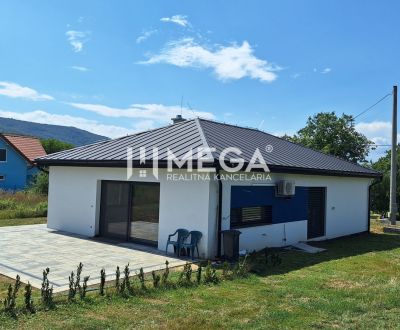 REZERVOVANÉ - Rodinný dom - Novostavba v obci Jasenov