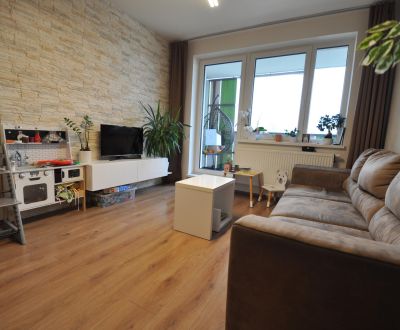 3-IZBOVÝ TEHLOVÝ BYT V DUBNICI NAD VÁHOM | 68 m² | BALKÓN | VLASTNÉ KÚ