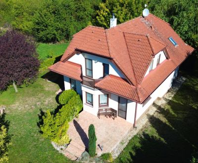 5 izbový rodinný dom v slepej tichej uličke | Marianka