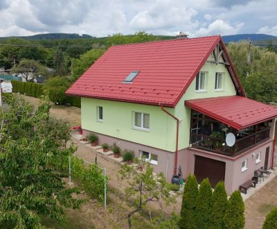 Poschodový rodinný dom v  obci Klokočov okr. Michalovce