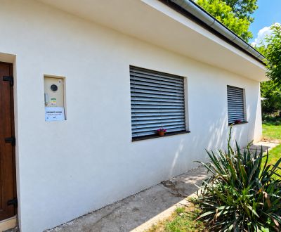 ZREKONŠTRUOVANÝ A ZARIADENÝ DOM 2 + kk • POZEMOK 1 112 m² • LÚKA
