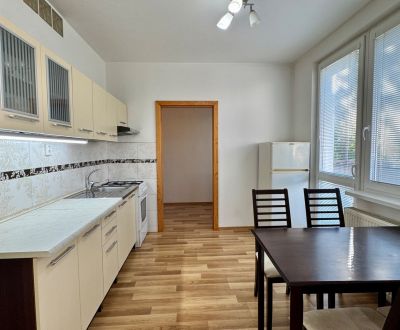 NA PREDAJ 3 a pól izbový byt Nitra Klokočina